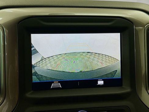 Used 2021 Chevrolet Silverado 1500 Custom image 13