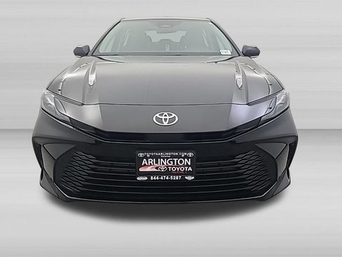 Used 2026 Toyota Camry LE FWD image 10