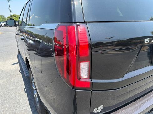 New 2027 Ford Expedition Active AWD/4WD image 25