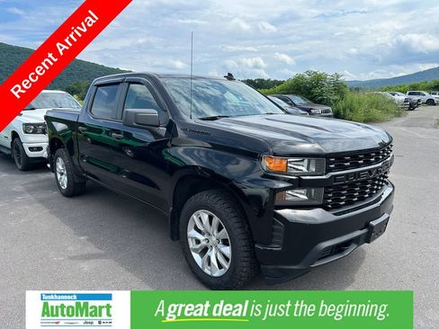 Used 2021 Chevrolet Silverado 1500 Custom w/ LPO, Dark Essentials Package AWD/4WD image 1