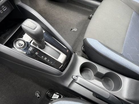 Used 2025 Nissan Versa SV w/ Trunk Package FWD image 20
