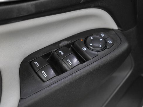 Used 2020 Chevrolet Equinox LT AWD/4WD image 21