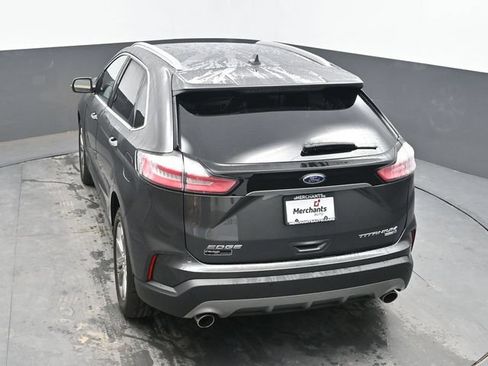 Used 2019 Ford Edge Titanium w/ Cold Weather Package AWD/4WD image 28