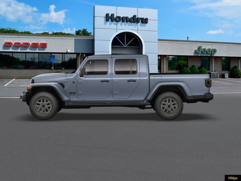 New 2026 Jeep Gladiator Sport AWD/4WD image 3