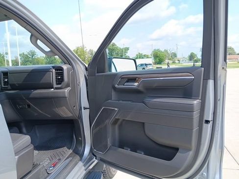 Certified 2024 Chevrolet Silverado 1500 RST AWD/4WD image 26