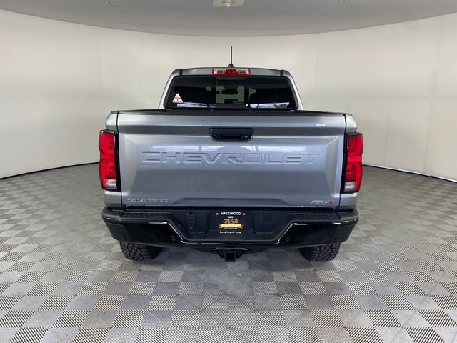 New 2026 Chevrolet Colorado ZR2 w/ Technology Package AWD/4WD image 18