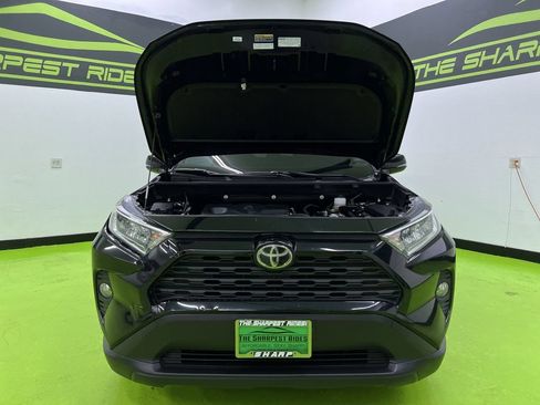 Used 2020 Toyota RAV4 XLE w/ Convenience Package AWD/4WD image 4