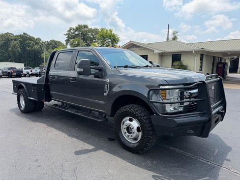 Used 2019 Ford F350 XL w/ STX Appearance Package AWD/4WD image 3
