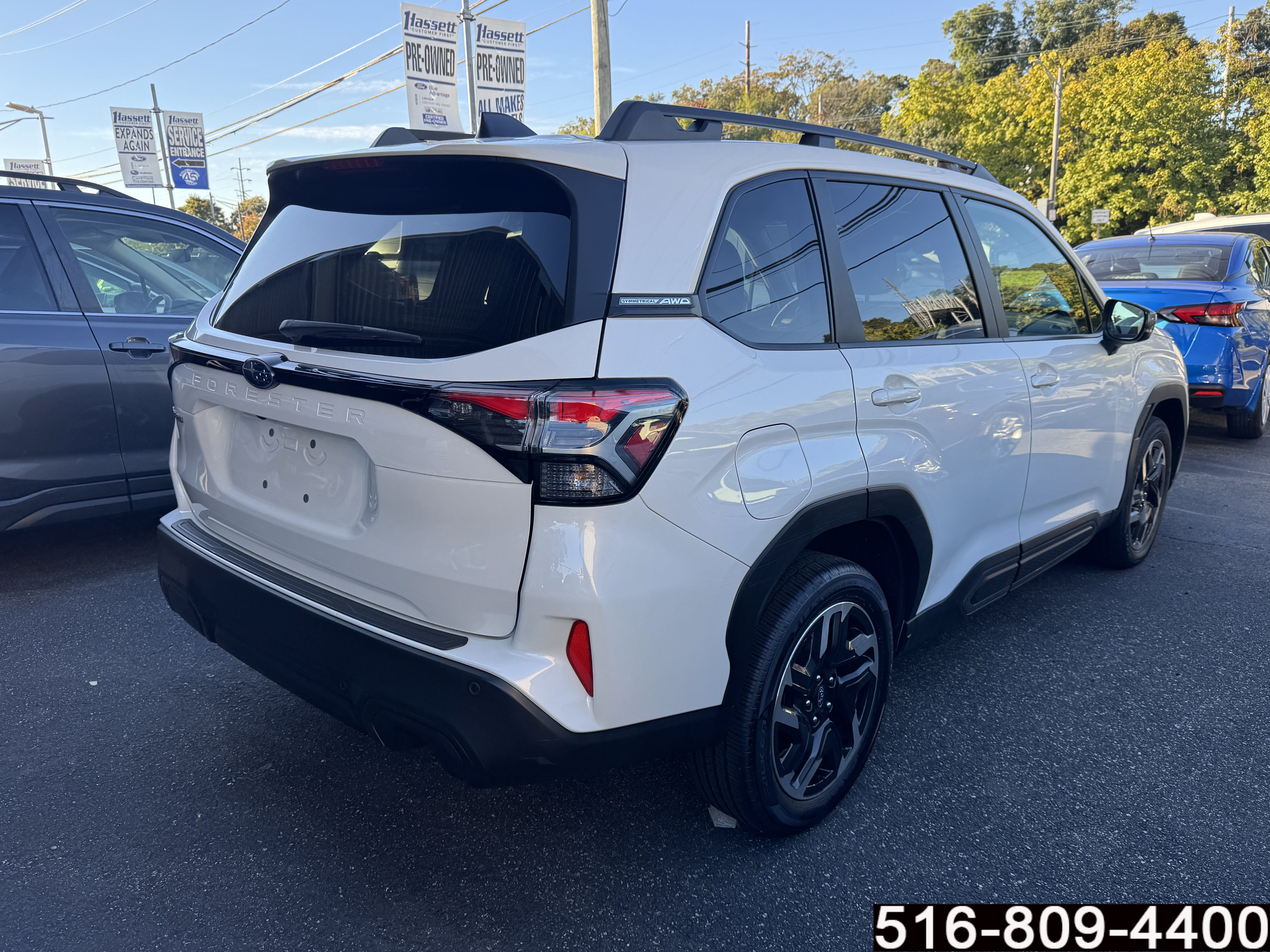 Used 2025 Subaru Forester Limited AWD/4WD image 4