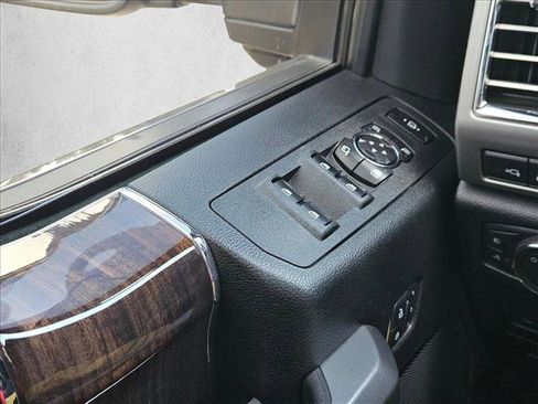 Used 2017 Ford F250 Platinum w/ Platinum Ultimate Package image 23