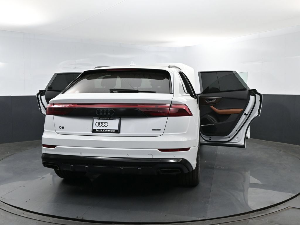 New 2026 Audi Q8 Premium Plus AWD/4WD image 28