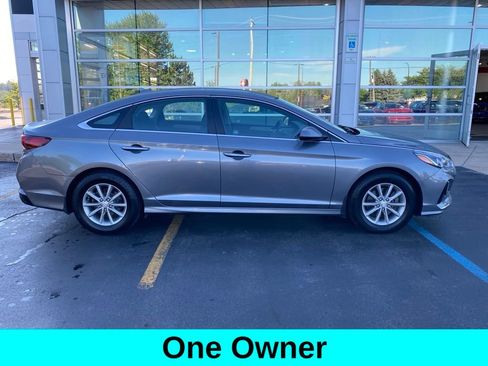 Used 2019 Hyundai Sonata SE FWD image 1