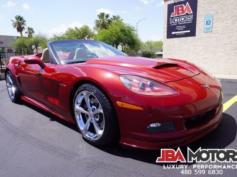 Used 2008 Chevrolet Corvette Convertible RWD image 2