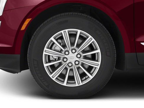 Used 2017 Cadillac XT5 Luxury w/ Driver Awareness Package AWD/4WD image 11