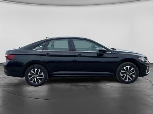 Used 2026 Volkswagen Jetta S FWD image 9