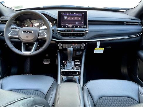 New 2026 Jeep Compass Latitude w/ Quick Order Package 29K image 4