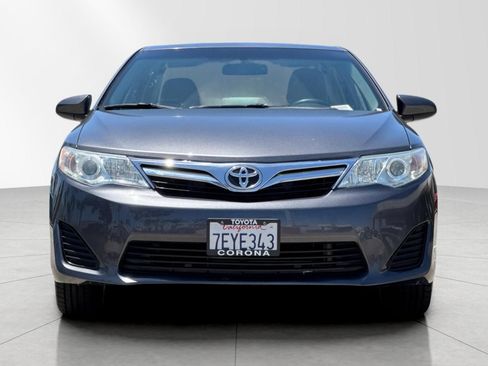Used 2014 Toyota Camry LE FWD image 8