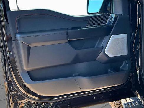 Used 2025 Ford F150 Raptor AWD/4WD image 22