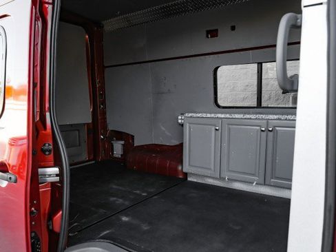 Used 2021 Nissan NV 3500 SV w/ Back Door Glass Package image 32