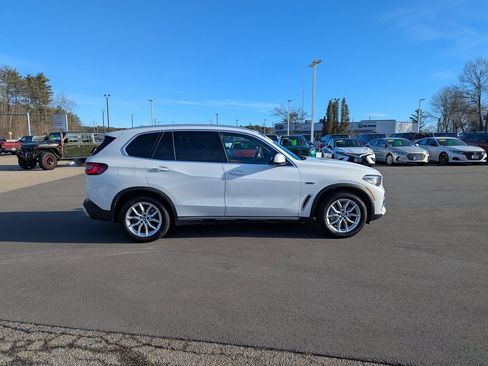 Used 2022 BMW X5 xDrive45e w/ Luxury Seating Package image 7