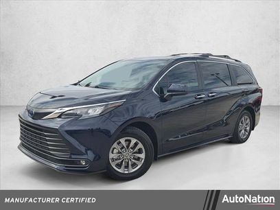 Used 2025 Toyota Sienna XLE