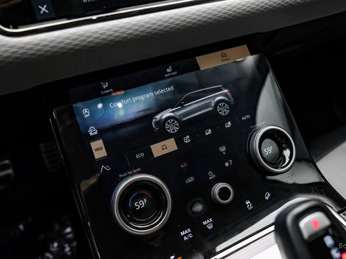 Used 2023 Land Rover Range Rover Evoque R-Dynamic S image 43