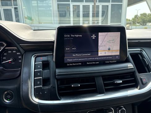 Used 2021 GMC Yukon XL AT4 w/ AT4 Premium Plus Package AWD/4WD image 20