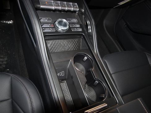 New 2026 Lincoln Nautilus Premier image 19