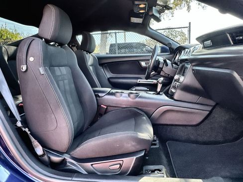 Used 2018 Ford Mustang GT w/ GT Performance Package image 9