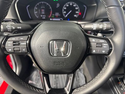 Used 2023 Honda Civic Sport image 17