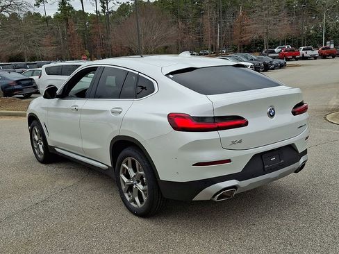 Used 2023 BMW X4 xDrive30i image 4