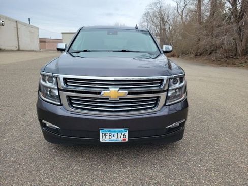 Used 2017 Chevrolet Tahoe Premier AWD/4WD image 4