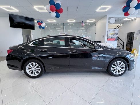 Used 2024 Chevrolet Malibu LT FWD image 5