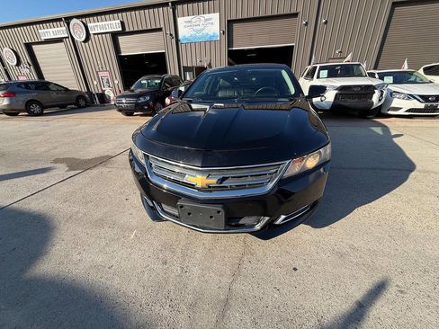 Used 2017 Chevrolet Impala LT w/ Leather Package image 10