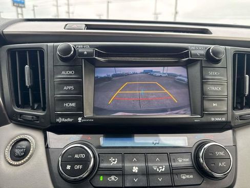 Used 2018 Toyota RAV4 XLE image 30