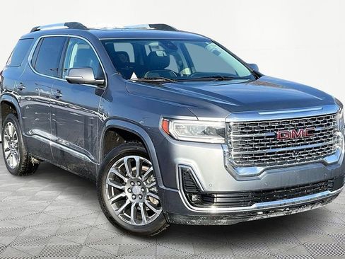 Used 2021 GMC Acadia Denali w/ Denali Technology Package image 3