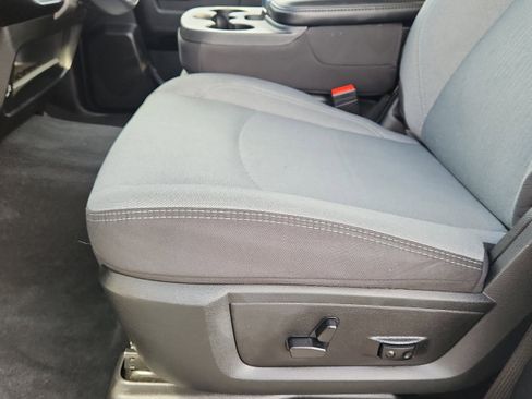 Used 2024 RAM 3500 Big Horn image 10