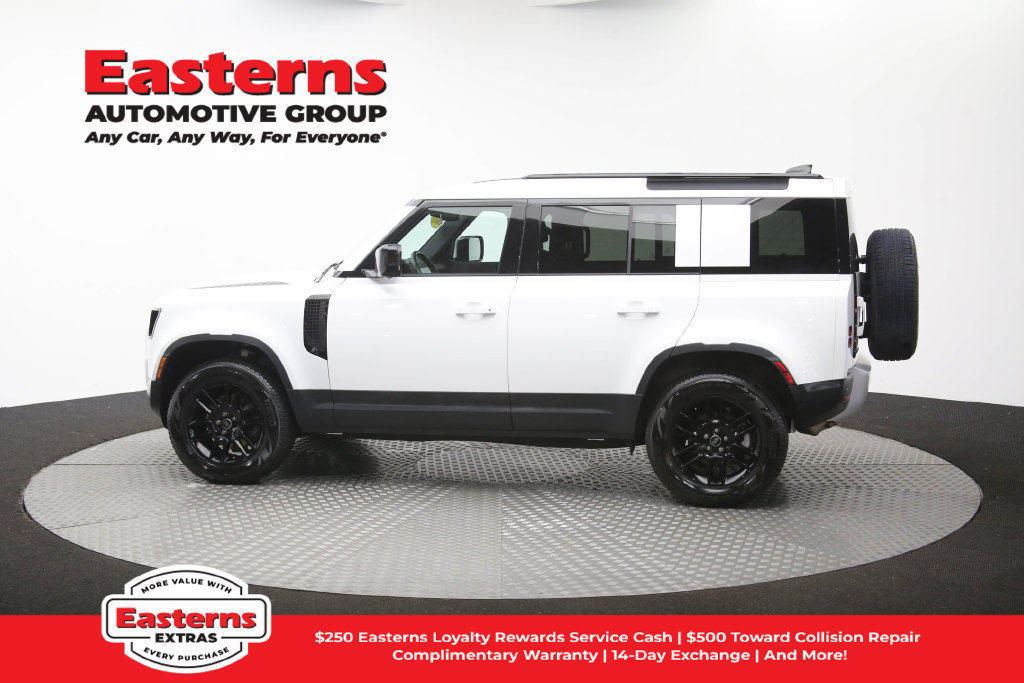 Used 2025 Land Rover Defender 110 S AWD/4WD image 58