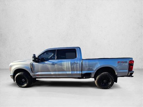Used 2023 Ford F250 Lariat w/ Lariat Ultimate Package image 8