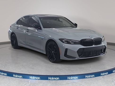 Certified 2023 BMW 330e xDrive w/ M Sport Package AWD/4WD image 4