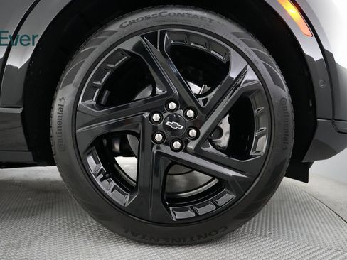 Used 2024 Chevrolet Equinox EV RS image 20