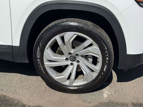 Used 2023 Volkswagen Atlas SE AWD/4WD image 6