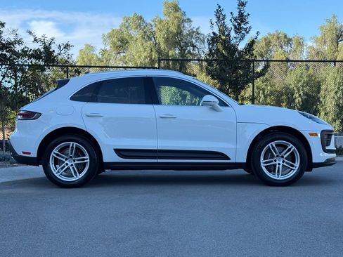 Used 2026 Porsche Macan image 8
