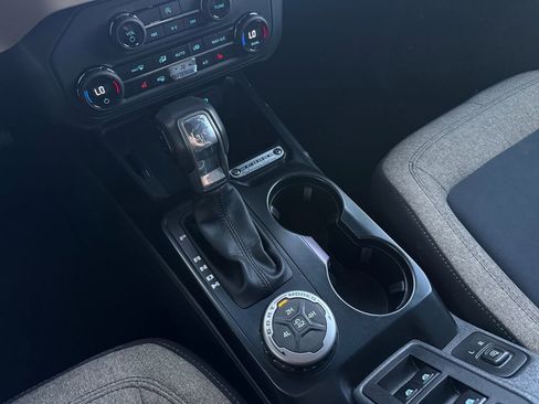 Used 2025 Ford Bronco Big Bend AWD/4WD image 29