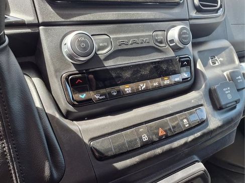 New 2026 RAM ProMaster 2500 w/ Convenience Group FWD image 13