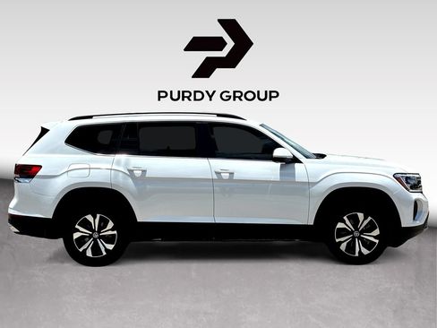Used 2026 Volkswagen Atlas SE FWD image 9