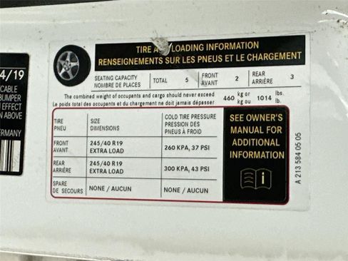 Certified 2019 Mercedes-Benz E 300 4MATIC image 7