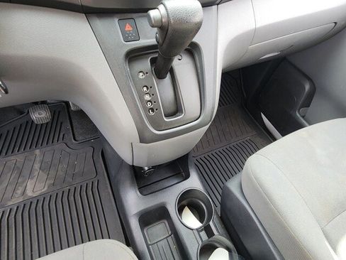 Used 2018 Nissan NV200 S image 7