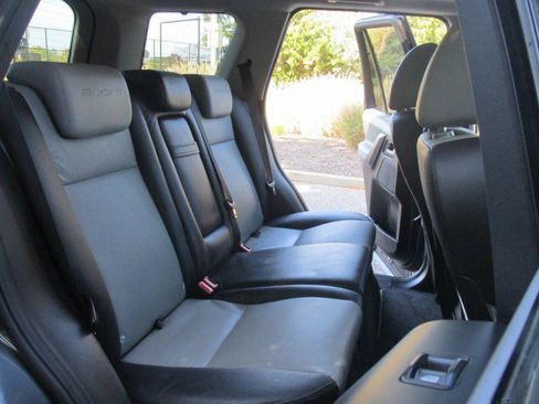 Used 2010 Land Rover LR2 HSE image 63