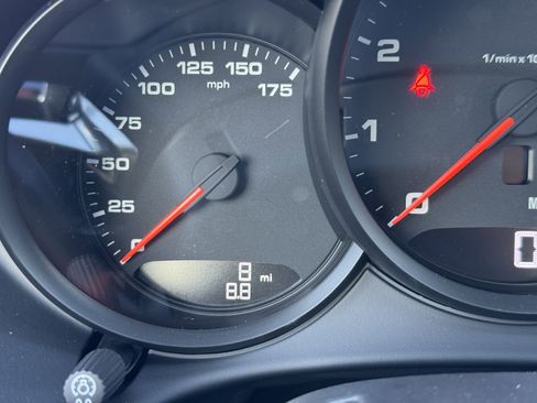 New 2025 Porsche 718 Cayman image 34